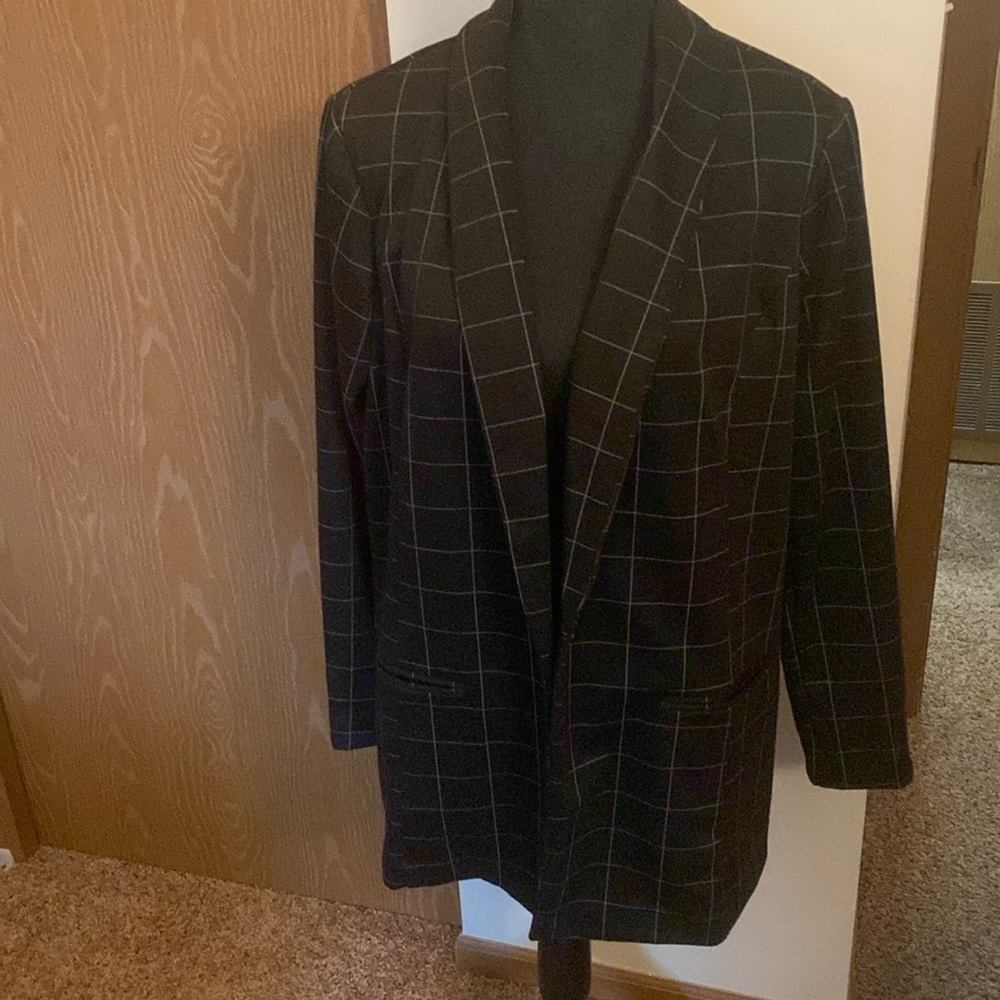 Apt 9 window pane blazer